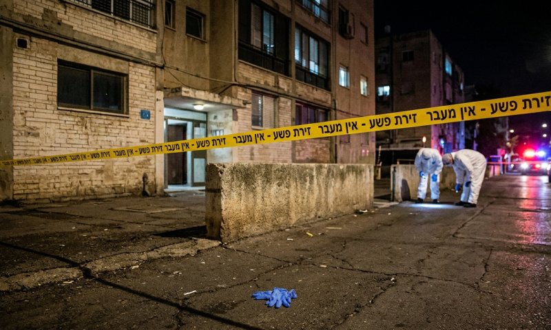 זוהה היורה בוושינגטון: בן 31 מקליפורניה