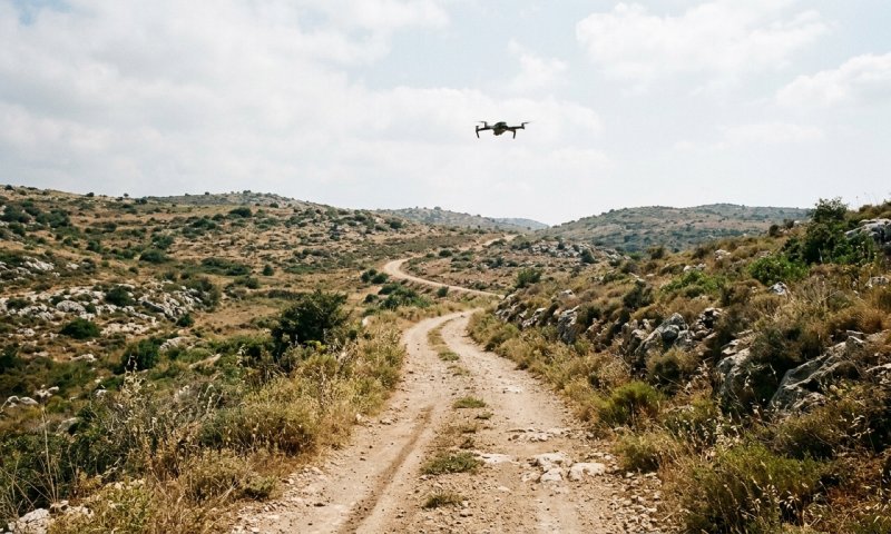 צה"ל חיסל מחבלי חיזבאללה בדרום לבנון ברחפנים ותקיפות אוויריות