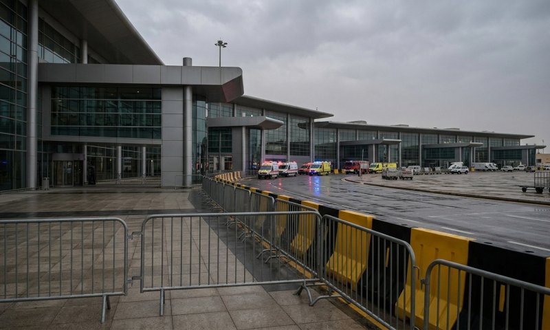 טיל של החות'ים פגע בנמל התעופה בריאד: 12 הרוגים ו-309 פצועים