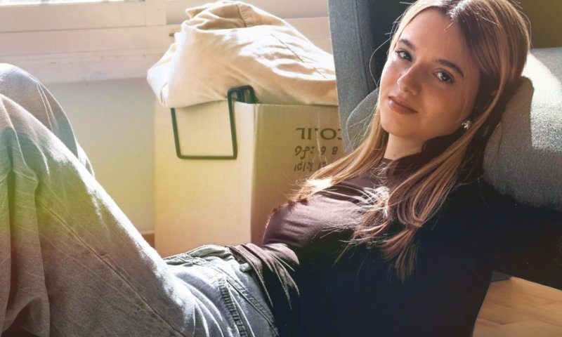 לאחר סינגל הבכורה: דנה ג'יאן משיקה את שירה החדש "ניסיונות"