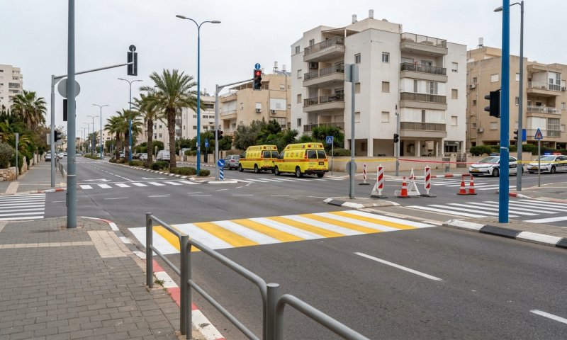 עובר אורח בשנות ה-60 נהרג מפגיעת מלגזה ברחוב בנתניה