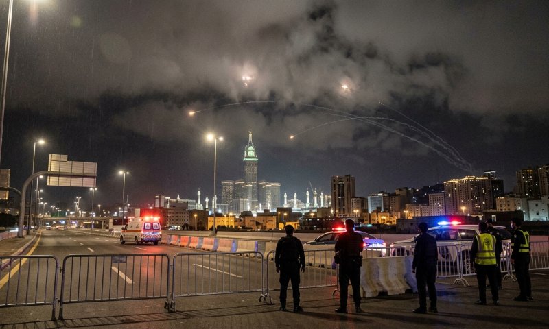 סעודיה: יירטנו כטב"ם של החות'ים סמוך לעיר הקדושה מכה