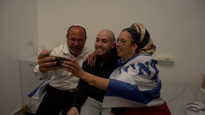 צביקה מור