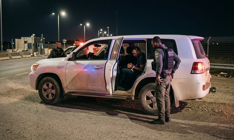 שוטרים פלסטינים עצרו חייל מילואים בשטח C והחרימו את נשקו