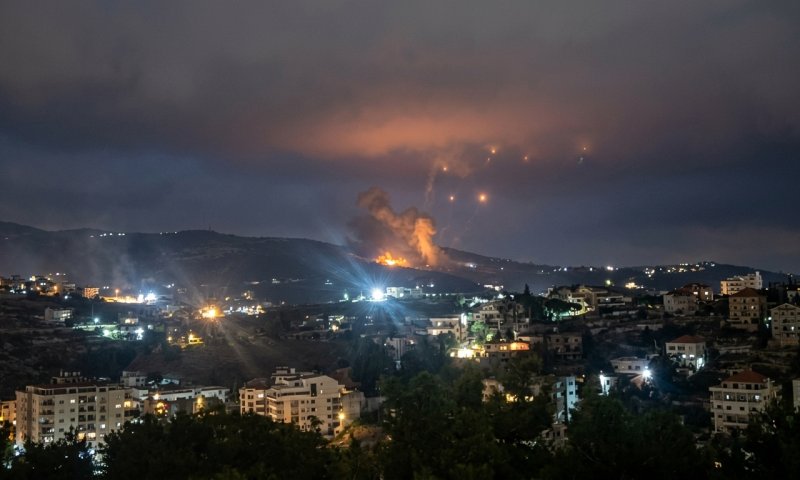 בישראל מכחישים: אין לוחמים איראנים בדרום לבנון