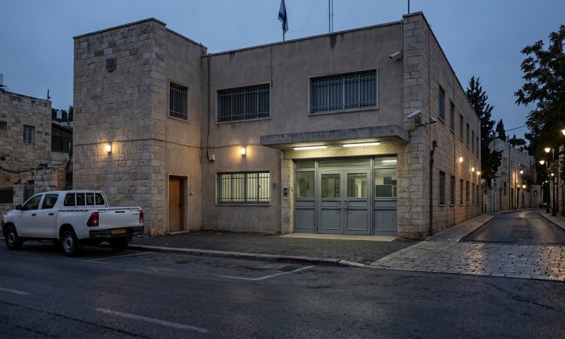 המשטרה עצרה עורך עיתון חרדי בחשד להחזקת חומרי פדופיליה