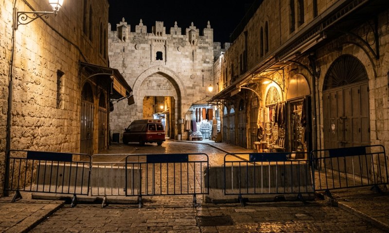 ניסיון פיגוע בירושלים: מחבל ניסה לדקור לוחמי מג"ב ונוטרל