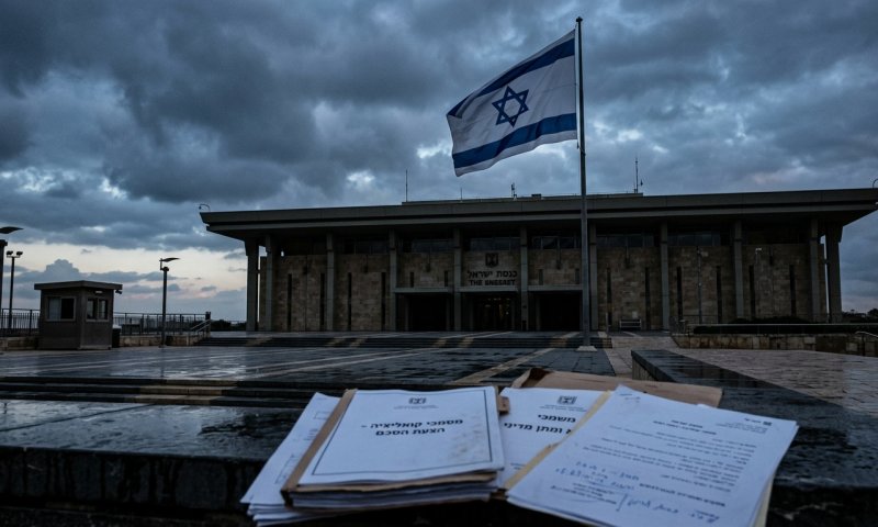שר מהליכוד: "החרדים לא ישבו עם גלעד קריב הרפורמי"