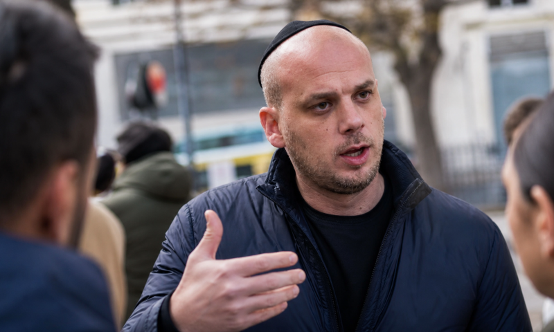 אישום בפרשת ההדלפות: יועצו של נתניהו מואשם בעבירות ביטחון