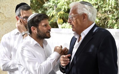 בצלאל סמוטריץ