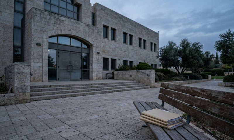 אחרי 10 ימים של שביתת רעב: פעיל התיישבות התעלף בתאו במעצר