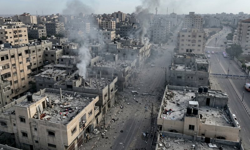צה"ל תקף מטה משטרת חמאס בעזה: מפקדים בכירים חוסלו