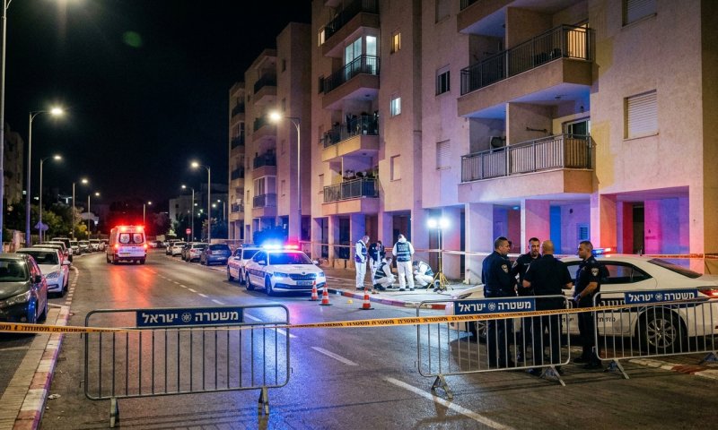 משטרת אשדוד עצרה ארבעה אחרי שהשליכו רימוני הלם על דירות חרדיות