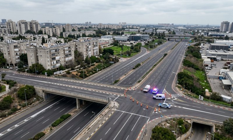 תל אביב: גולשת בת 51 נפצעה בינוני בראשה