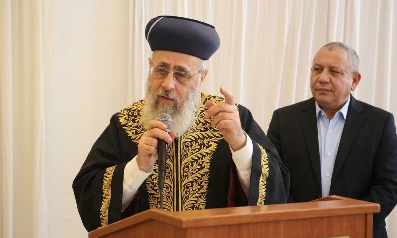 הרב יצחק יוסף: "נתניהו שקרן, איזנקוט יכול להיות ראש ממשלה"