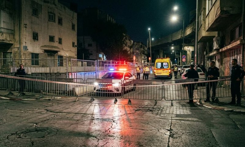 נתין זר בן 64 נדקר קשה בדרום תל אביב - שני צעירים נעצרו