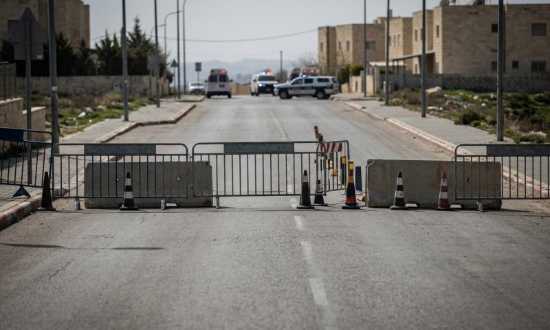 חייל נפצע קשה בפיגוע ירי לעבר ניידת משטרה בבנימין