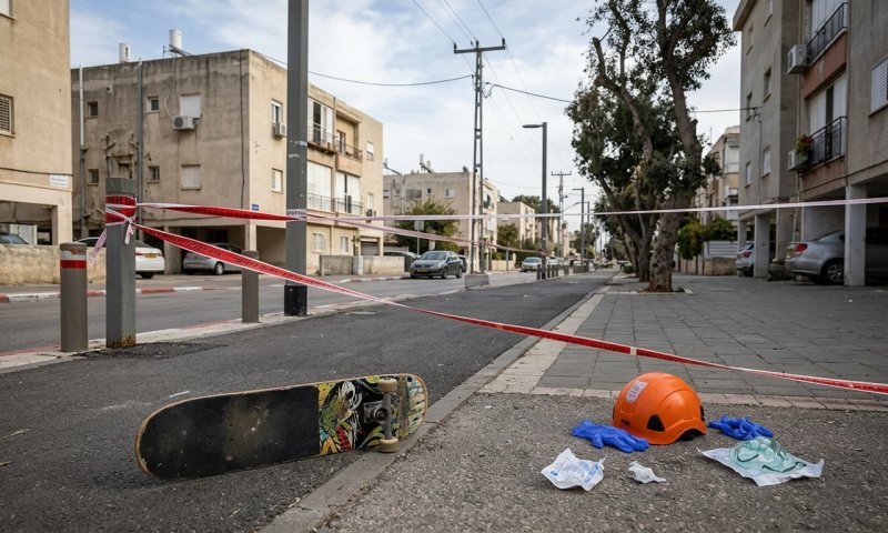 נער בן 13 נפצע קשה בלוד לאחר שנפל מסקייטבורד