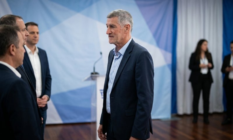 יאיר גולן נזף במועמדי הדמוקרטים: "האמירות שלכם עושות נזק לגוש"