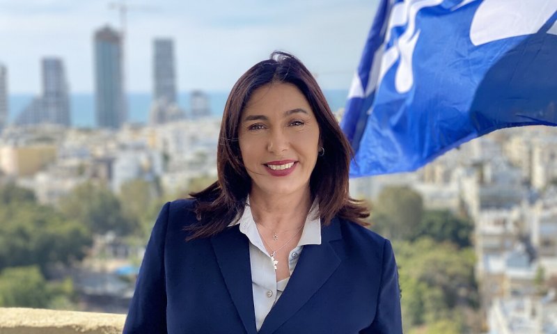 השרה רגב מגבה את נתניהו: "מבקש שריונים? הוא מביא את רוב הקולות"