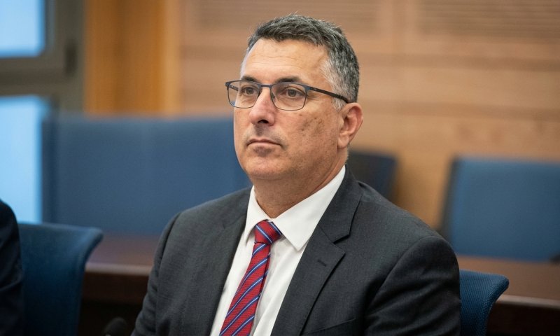הפלג הירושלמי מאיים לשתק מחר את גוש דן עקב מעצר עריקים