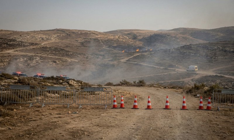 אזרח ולוחם נפצעו בשני פיגועי דקירה בשומרון, 3 מחבלים חוסלו