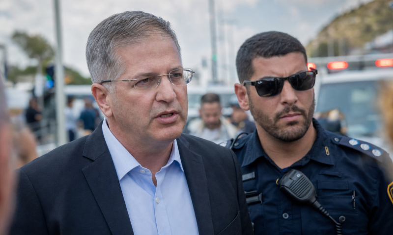 נתניהו נפגש עם ילדים שסבלו מחרמות: "הלב נפתח אליכם"