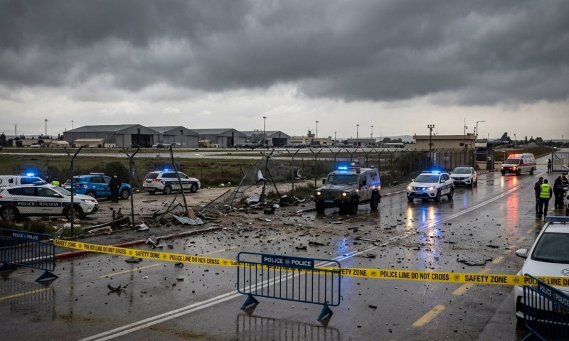צילומי לוויין: חשד לפגיעת טיל איראני בבסיס רמת דוד