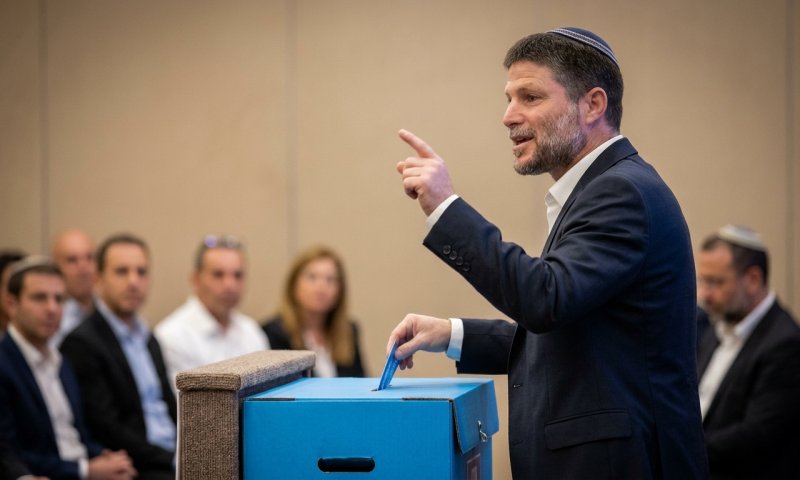 שיא בקלפיות; סמוטריץ': "הזינוק - בגלל המגזר הערבי ומעוזי השמאל"