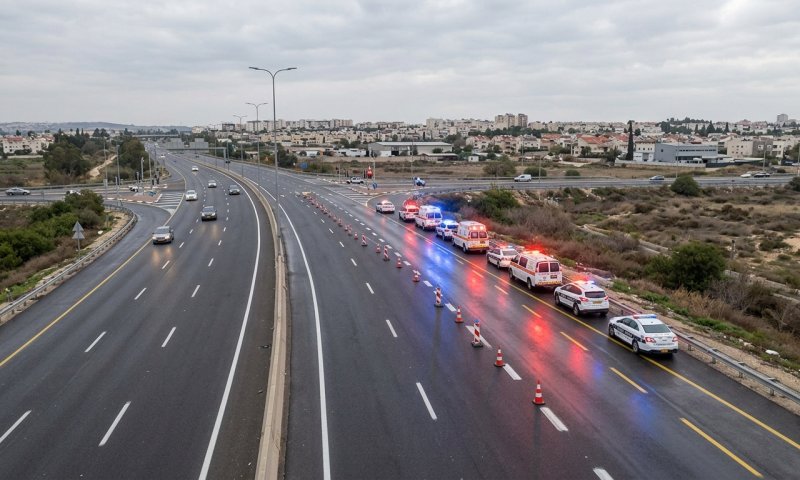 בן 30 עצר את רכבו בשולי כביש 65 בגלל תקלה - ונדרס למוות