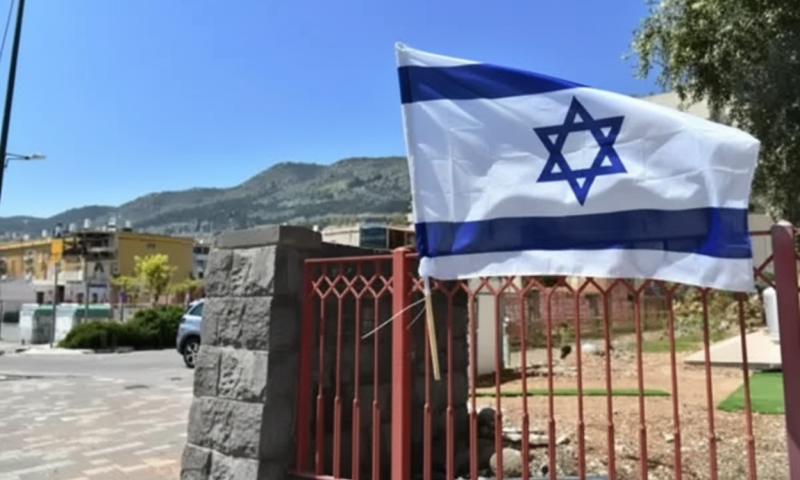 ישראל חוצה 10 מיליון תושבים &ndash; 27% ילדים ו-13% בני 65 ומעלה
