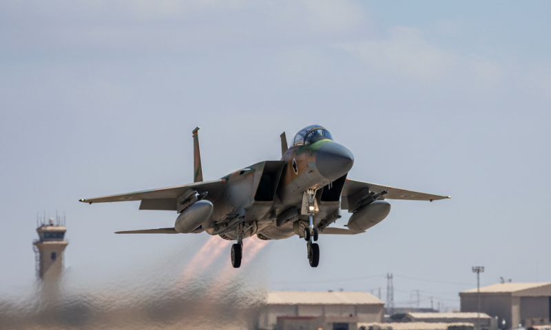 שני טכנאי מטוסים בחיל האוויר יואשמו בריגול לטובת איראן