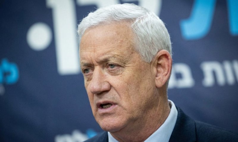 גנץ נגד הסקרים: "יש לי 15 מנדטים, הציבור פשוט לא יודע את זה"