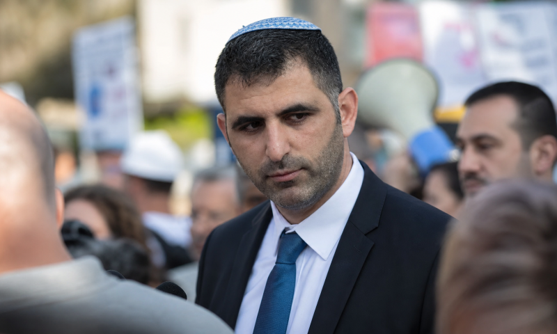 השר קרעי נגד צו בית המשפט: מסרב להאריך את המינויים בתאגיד