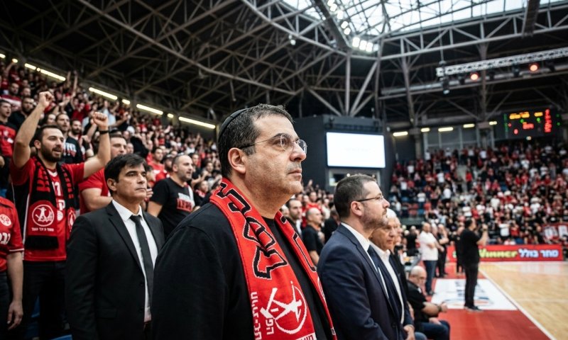 עופר ינאי מוותר על השליטה בהפועל תל אביב: יורד ל-40%
