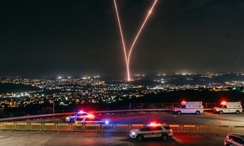 שיגורים מלבנון בלילה: צה"ל יירט שניים, נפילה אחת בקריית שמונה