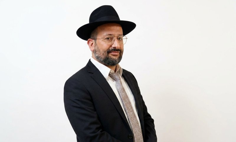 אחרי שנים ללא הנהגה: הרב ישי הללי נבחר לרב המועצה בעמנואל
