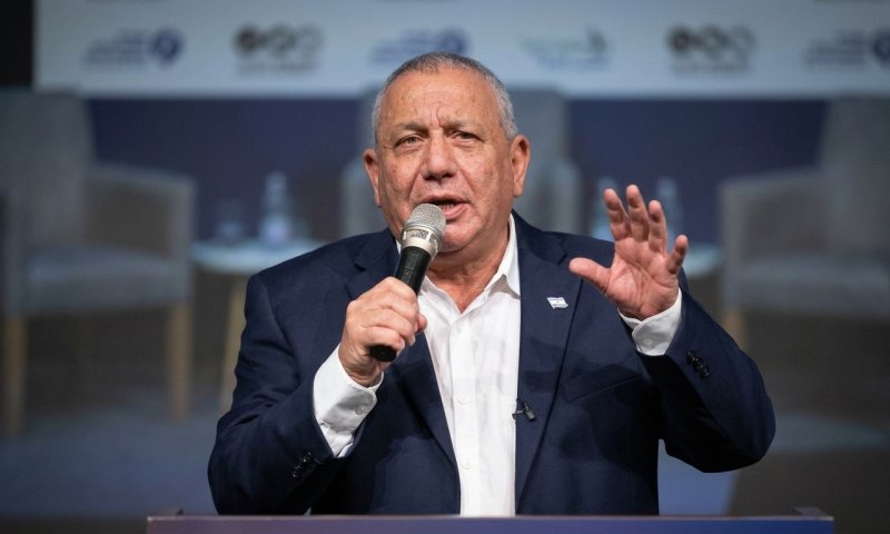 המשפחות השכולות לאיזנקוט: "הבטחת לנו לא לשבת עם מפלגות ערביות"