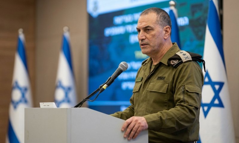 זמיר לפיקוד הבכיר: שימוש ברשתות לקידום עצמי - קו אדום