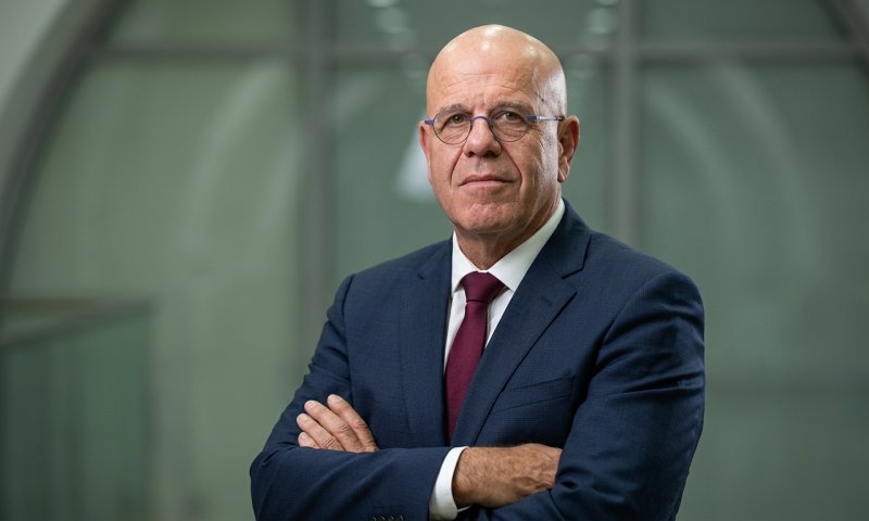 אברהם בורג חוזר לפוליטיקה: יתמודד במפלגה יהודית-ערבית