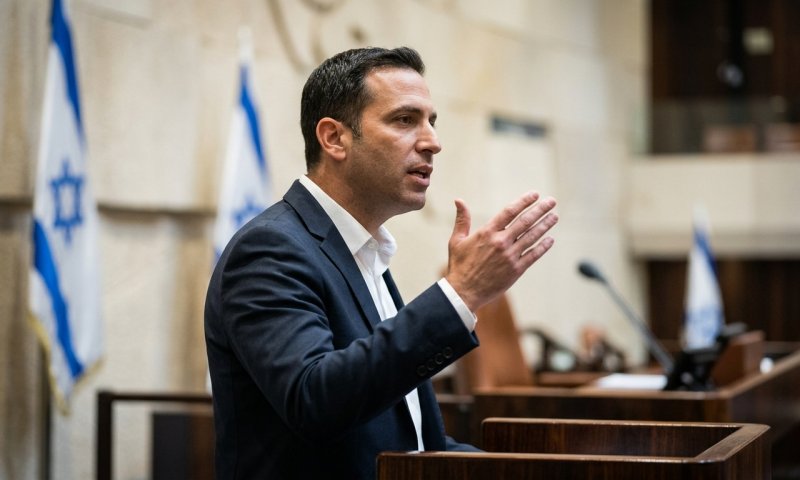 איזנקוט נשבע לא לשבת עם רע"מ, סגלוביץ' חשף את הבלוף