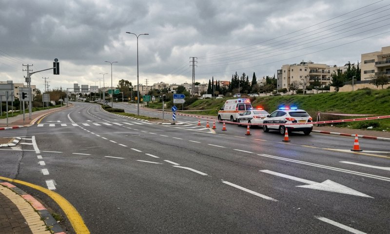 הולך רגל בן 53 נפגע מרכב בנס ציונה; מצבו בינוני