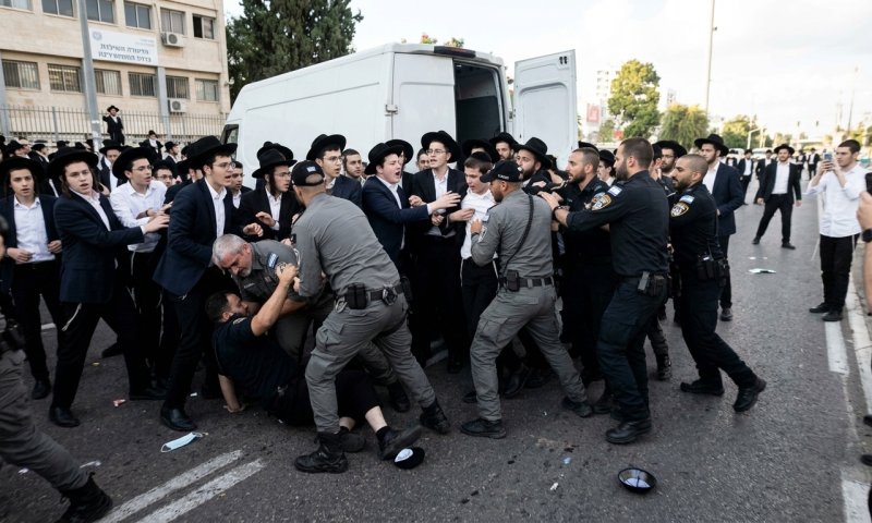בגלל שילוב הלוחמות: ראשי ישיבות אוסרים גיוס לשריון