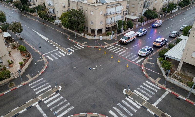 נער בן 14 נפצע באורח בינוני בתאונת אופניים ברחובות