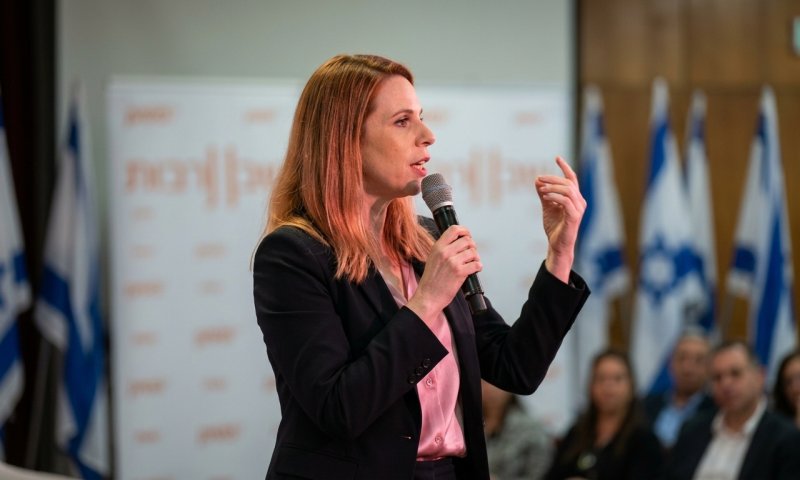 מספר 3 ב"עמך ישראל" נגד יועז הנדל: "אותנו אי אפשר לקנות"