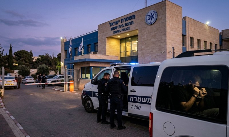 ששה חשודים בפריצה לתחנת המשטרה בבית שמש - נבקש להאריך מעצרם