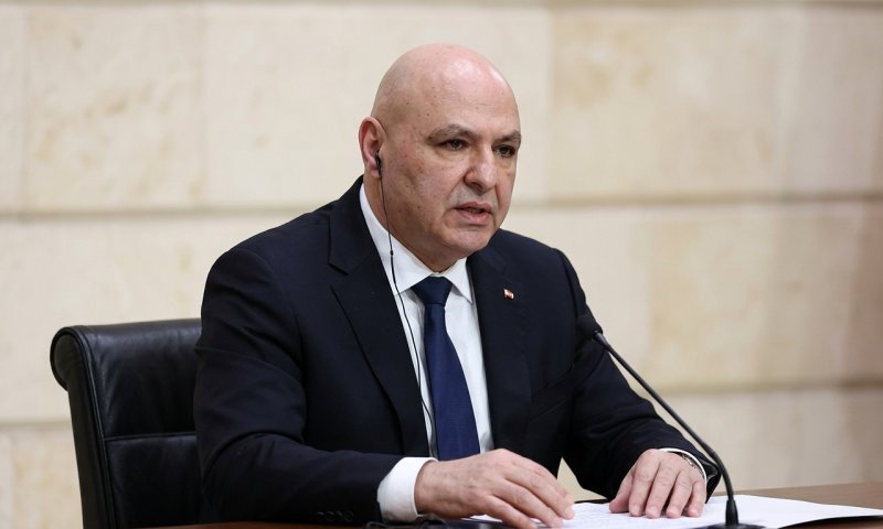 נשיא לבנון נגד איראן: "מתקפת הטילים היא איום על ביטחון האזור"