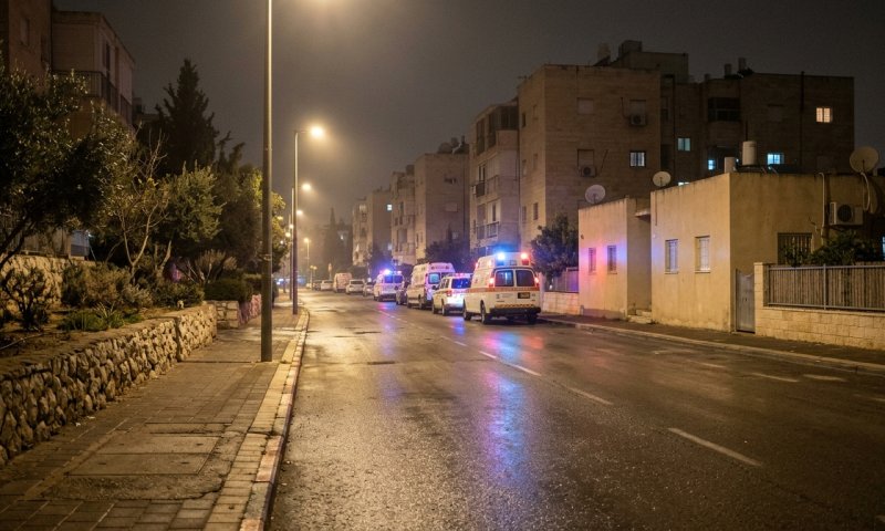נדקרה למוות לעיני בנה בן ה-6: בן הזוג לשעבר ואביו נעצרו