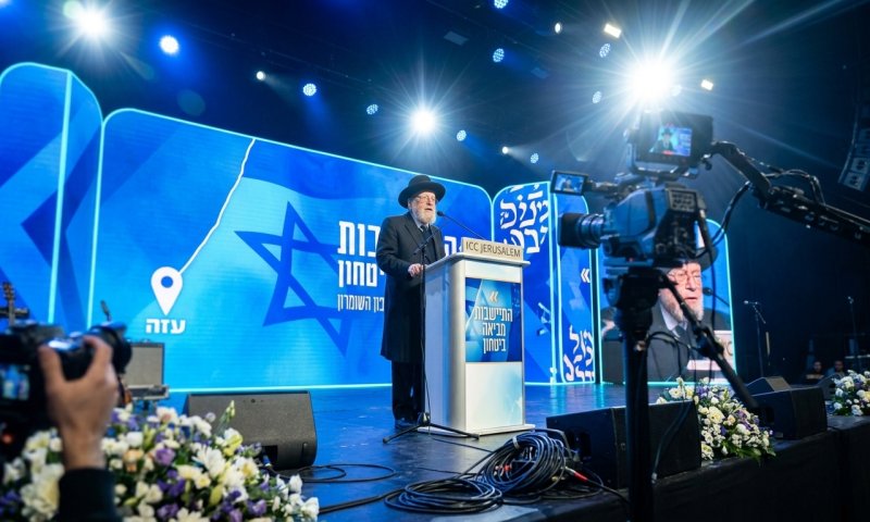 הרב דב ליאור מתיר ליהודים למסוק זיתים של פלסטינים: "זו מצווה"