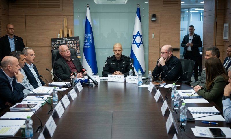 נציב שב"ס יעקובי נחקר בחשד להטרדת העד המרכזי נגדו